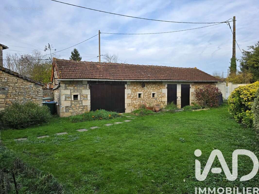 Photo 2 - Maison à LA ROCHETTE