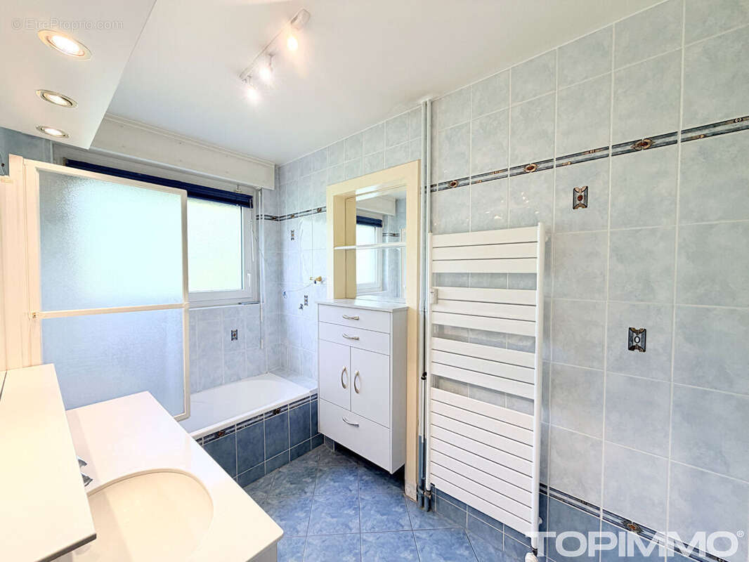 Appartement Saint Die Des Vosges 5 pièce(s) 125.12 m2 - photo 7