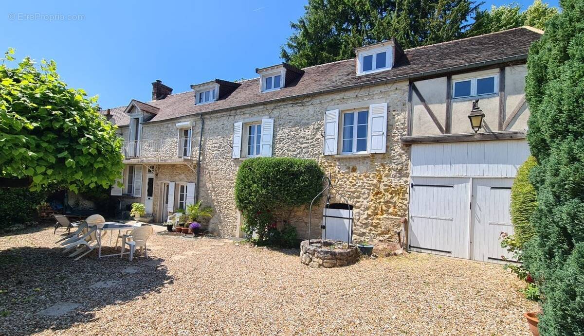 Maison à AUBERGENVILLE