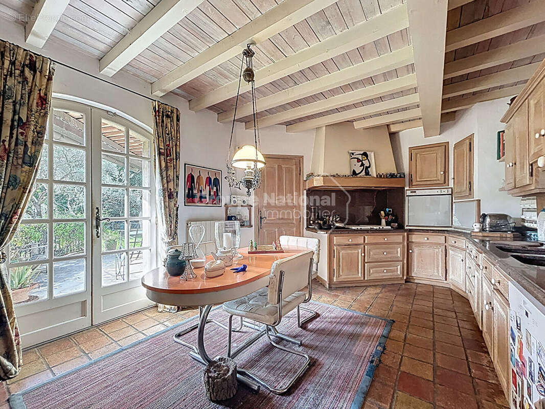 Maison à PIOLENC