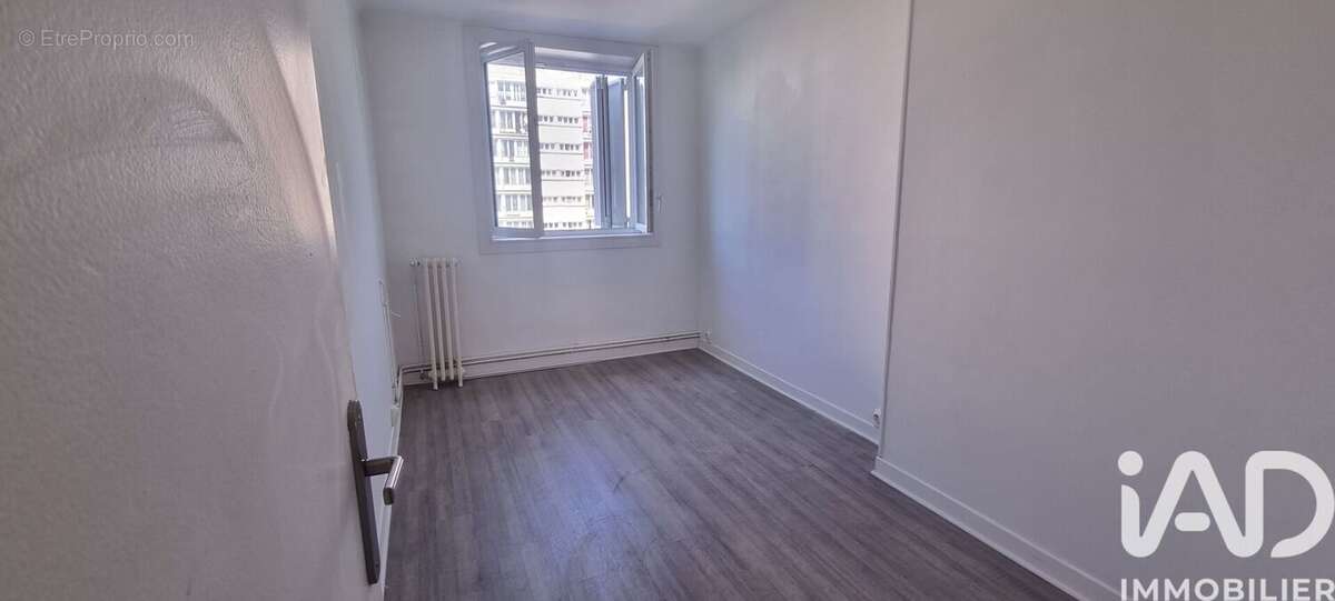 Photo 4 - Appartement à VILLIERS-LE-BEL