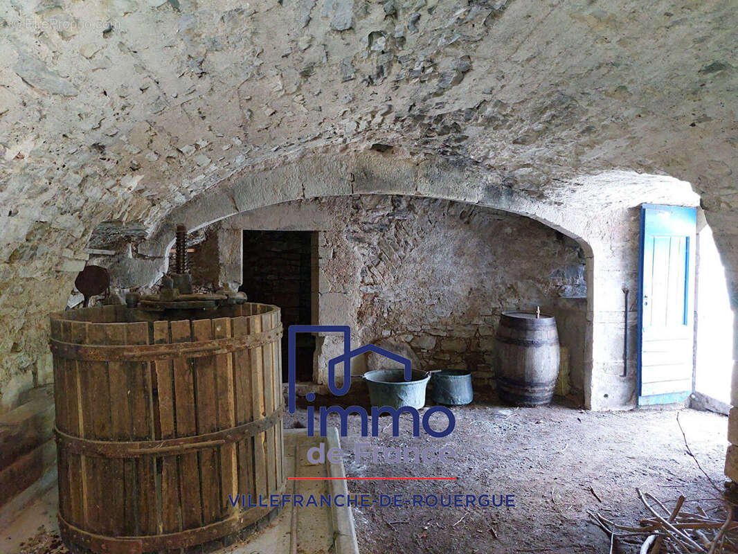 Maison du 17°, 184 m2 hab. avec garage et terrain clos - photo 14