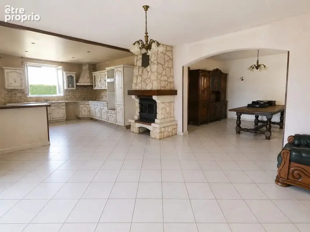 Maison 234 m² à La Souterraine  - photo 9