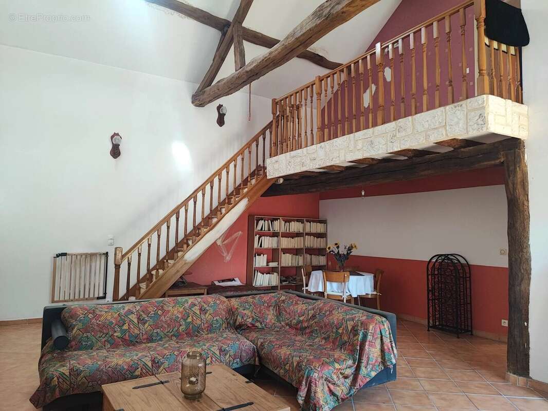 Maison à CHISSEY-EN-MORVAN