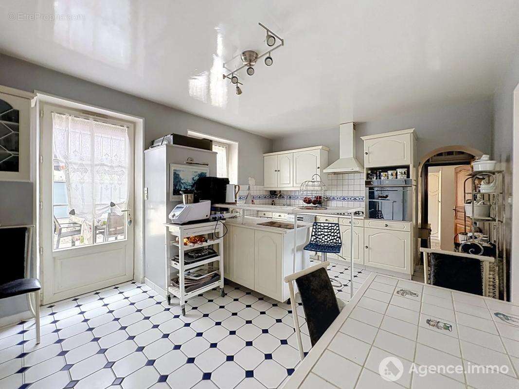 Maison à CHECY