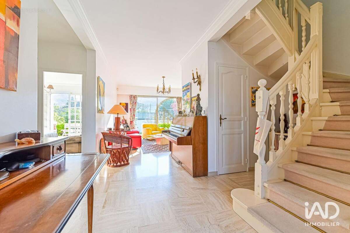 Photo 3 - Maison à SAINT-MAUR-DES-FOSSES