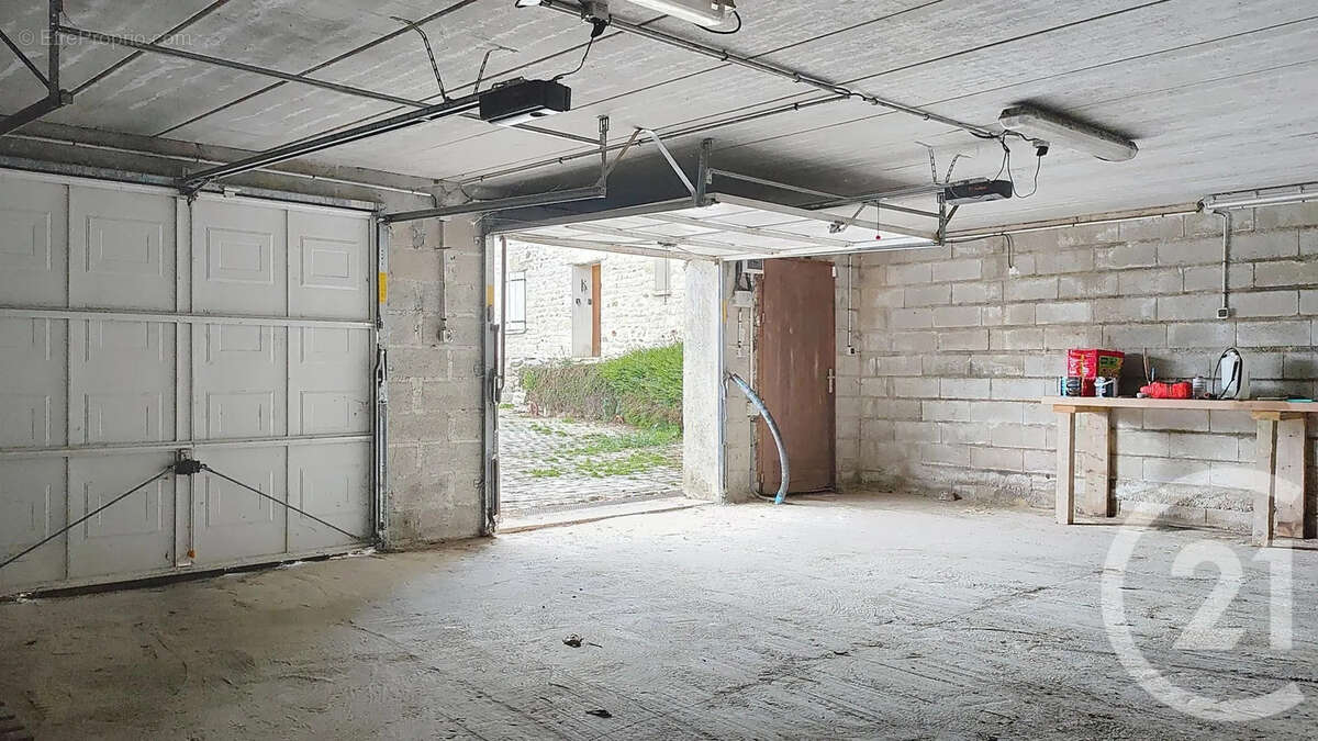 Maison à ARCIS-LE-PONSART