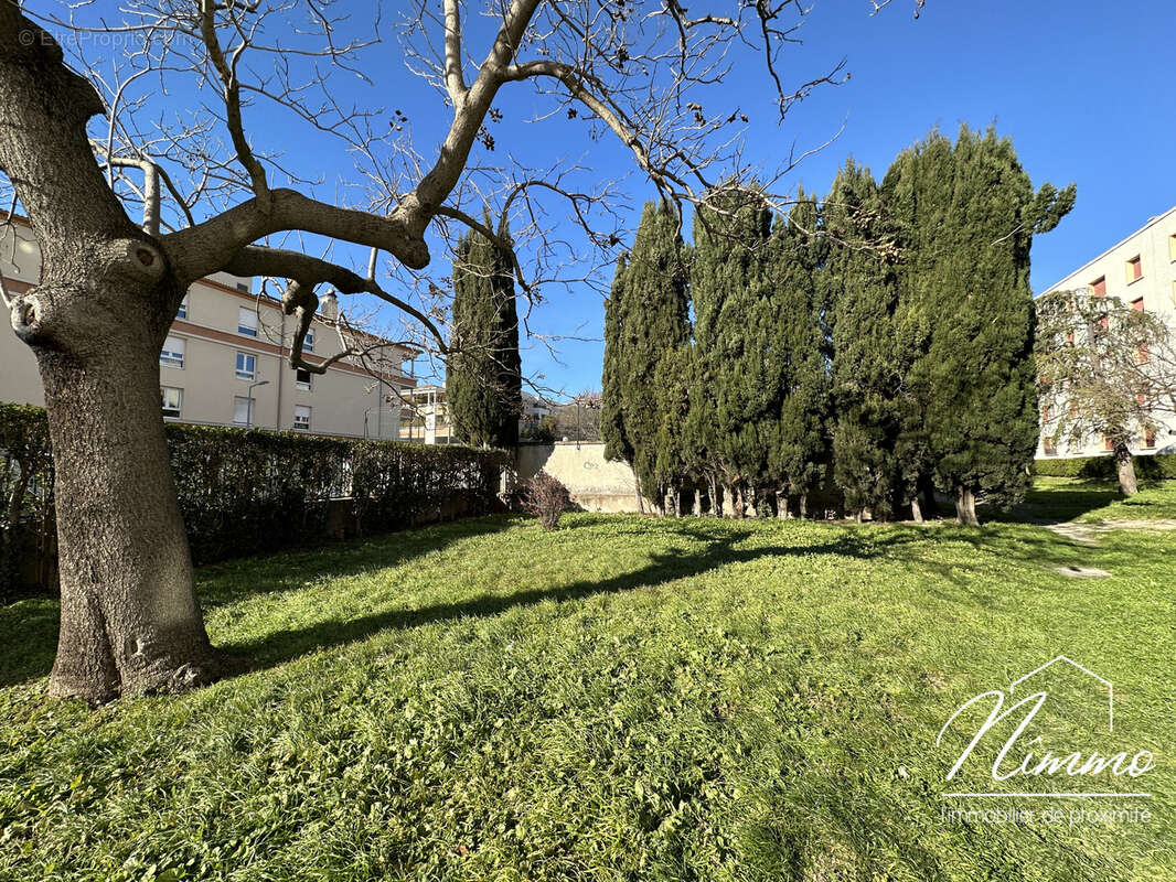 Appartement à NIMES