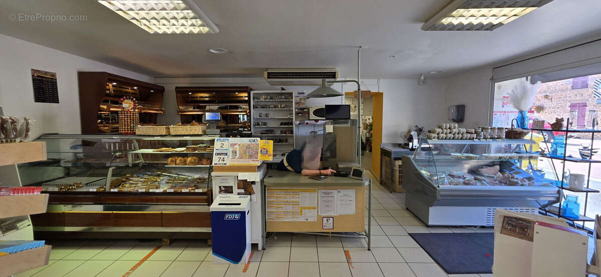 Commerce à LAPALISSE