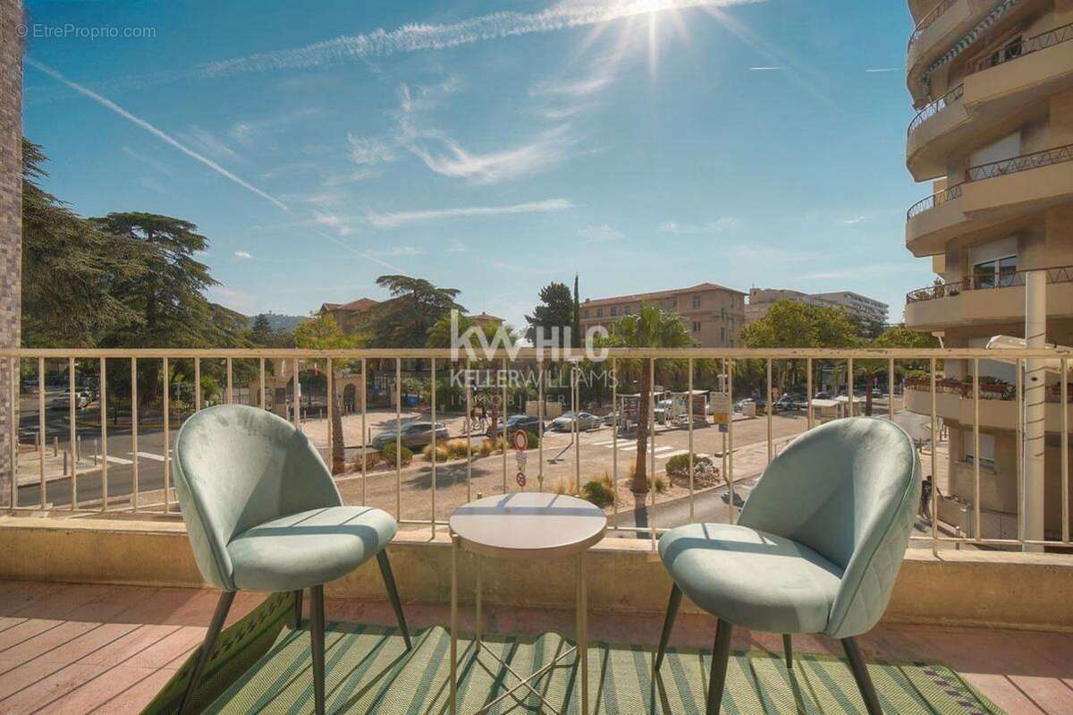 Appartement à CANNES