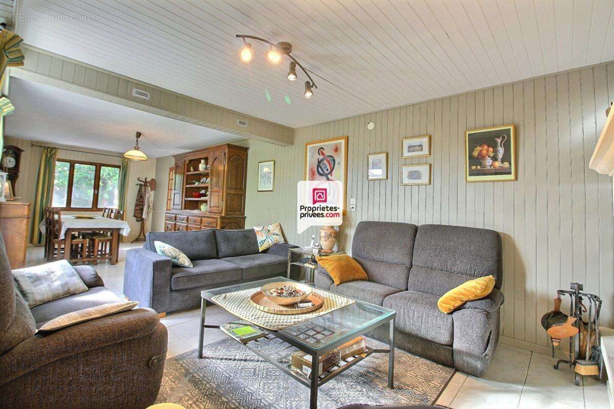 Maison à ORTHOUX-SERIGNAC-QUILHAN