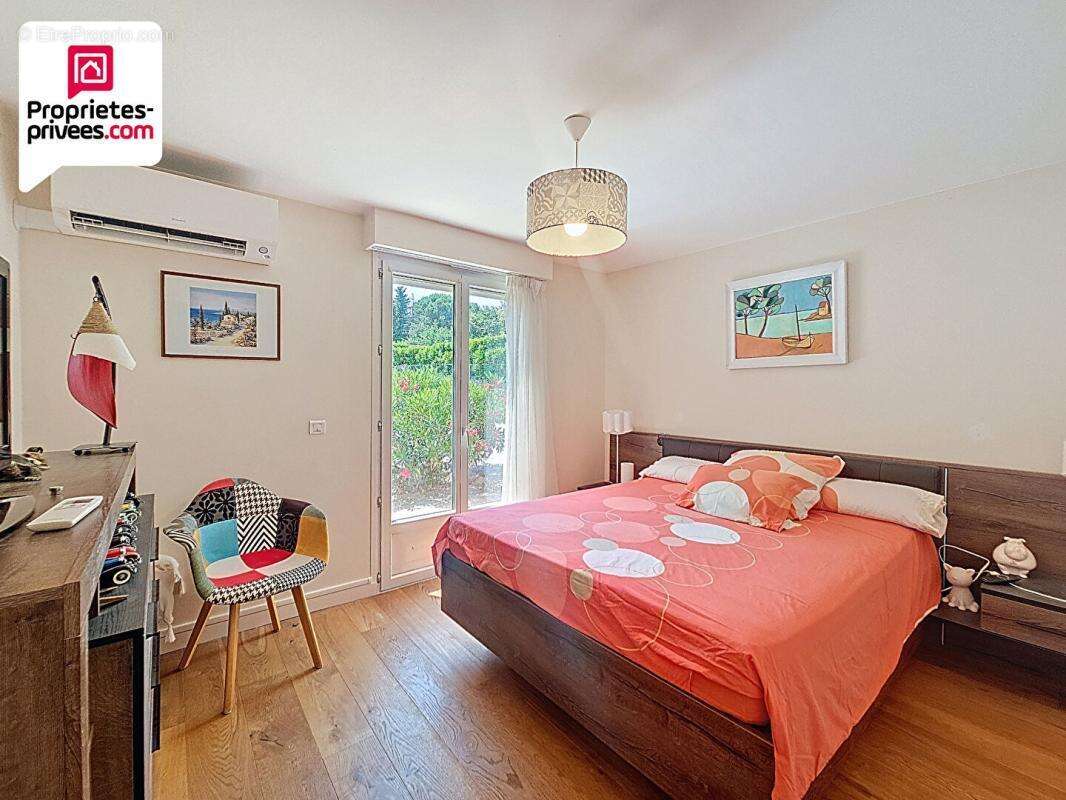 Maison à SAINT-CEZAIRE-SUR-SIAGNE