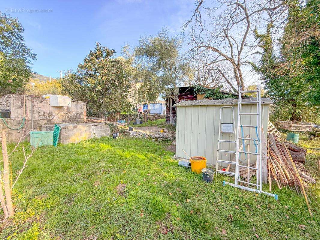 Maison à TOURRETTES-SUR-LOUP