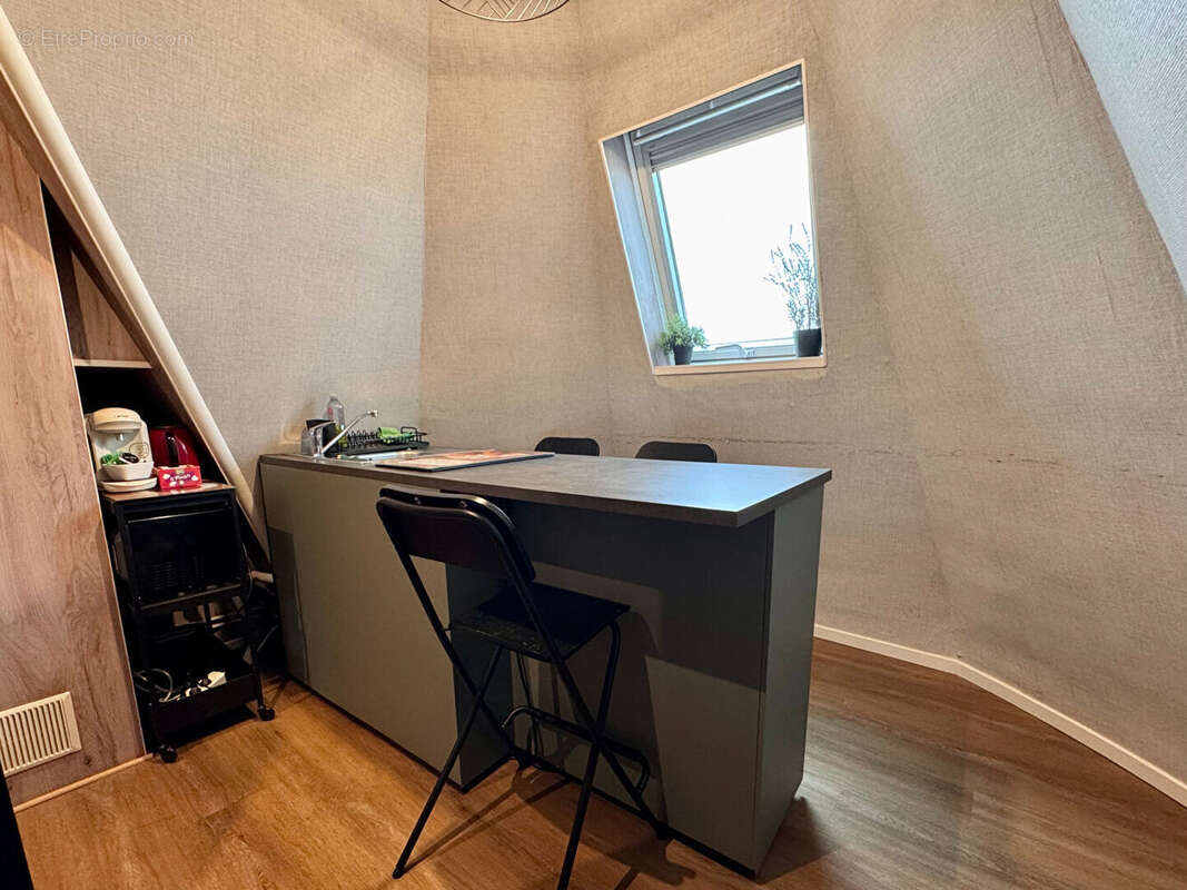 Appartement à PARIS-10E