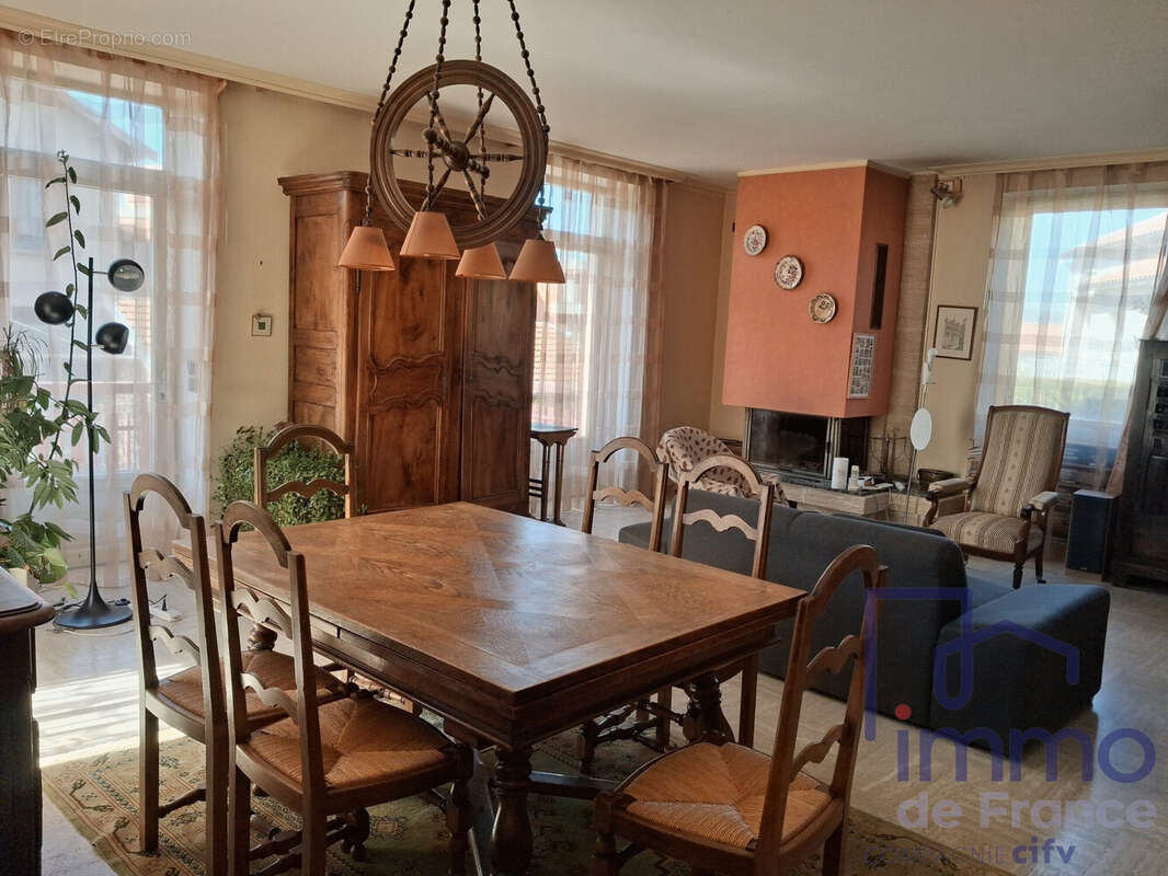 Maison 150 m² à Le Puy-En-Velay  - photo 5