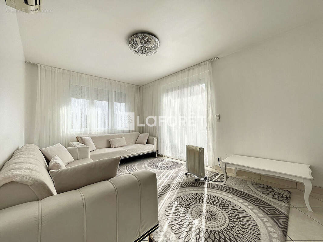 Appartement à BEZIERS