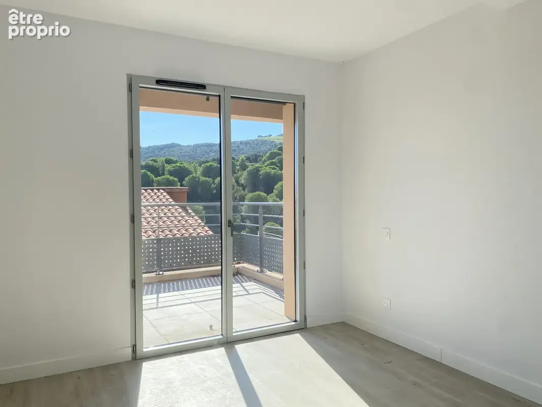 A collioure, un appartement duplex avec terrasse et parking - photo 10