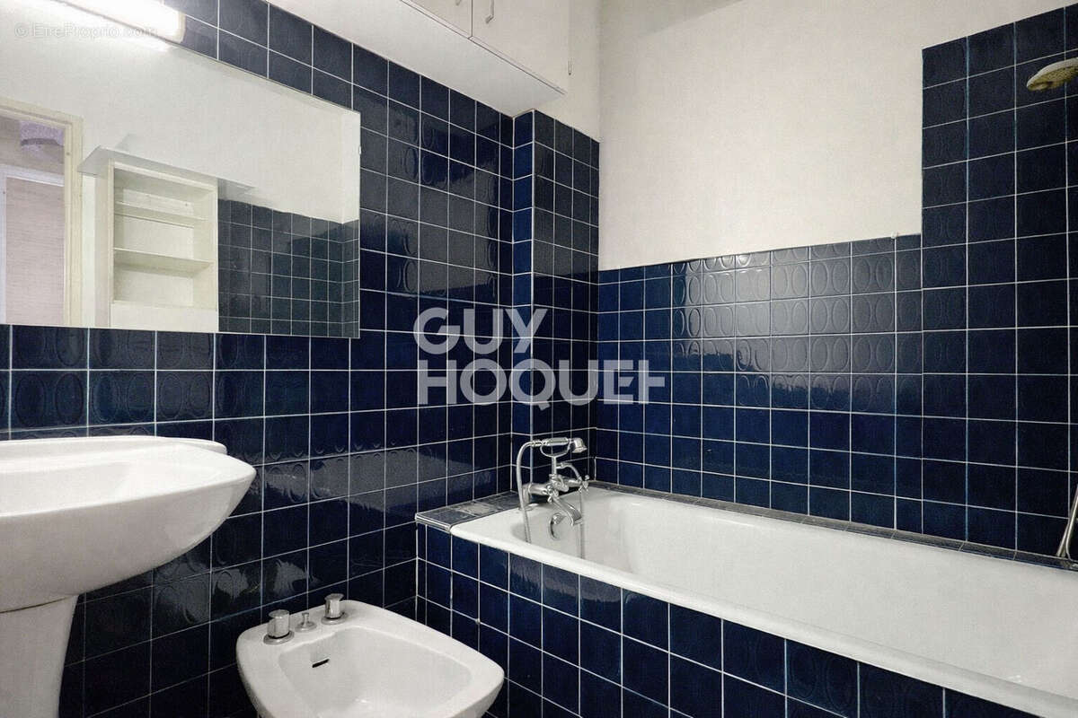 Appartement à MARSEILLE-8E