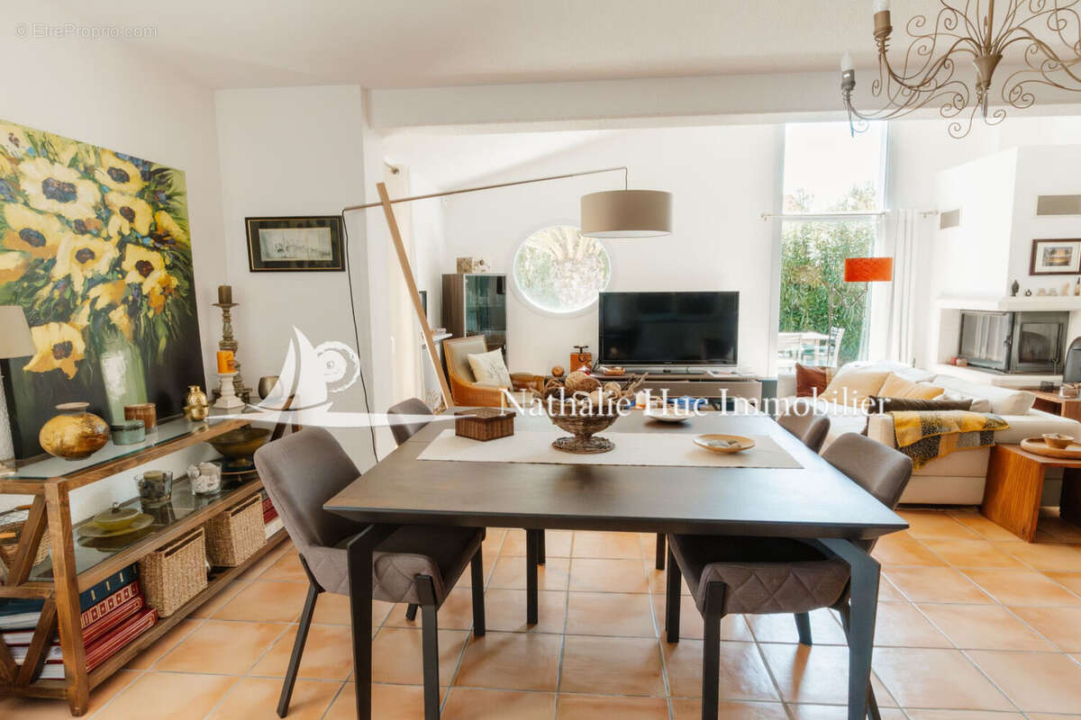 Maison à SAINT-CYPRIEN
