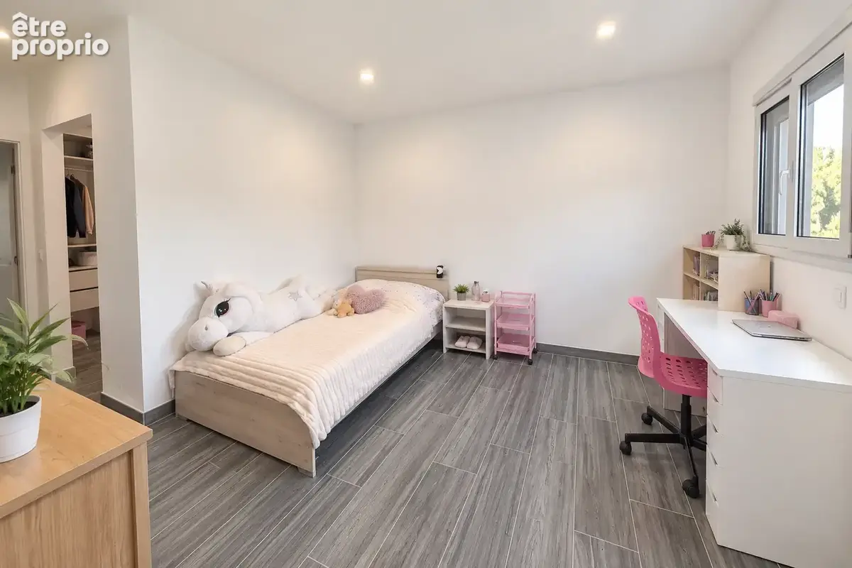 Maison contemporaine de plain-pied   2023   DPE A   3 chambres   750 m2 de terrain - photo 8