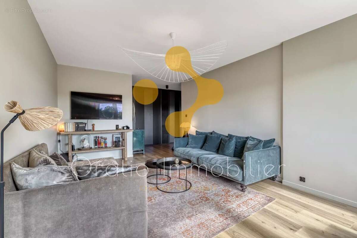 Appartement à SEYNOD