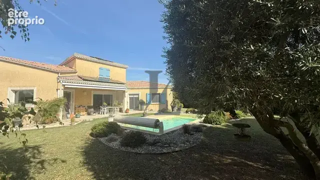 Villa d’exception en exclusivité avec piscine et jardin sans vis-à-vis - photo 27