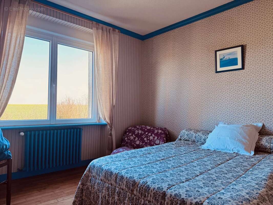 Maison à SAINT-SEGAL