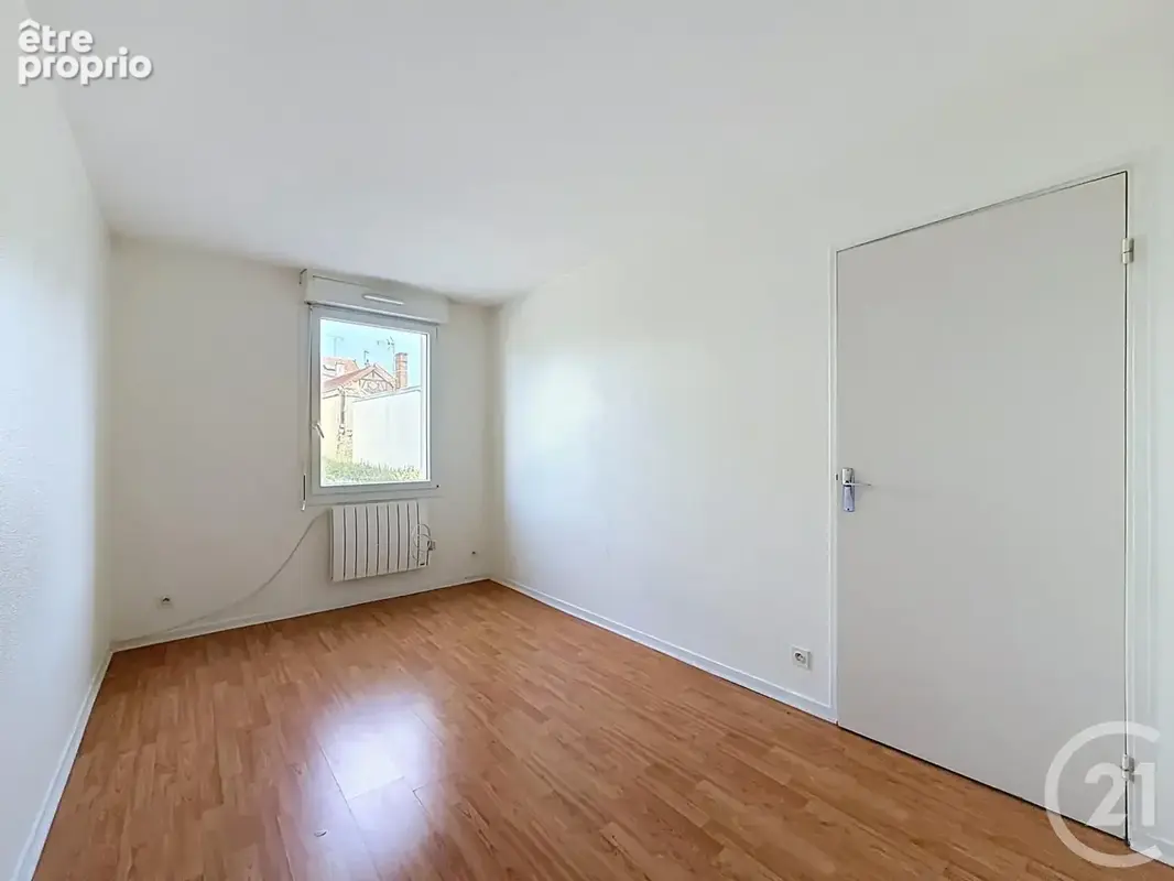 Appartement 4 pièces 83 m² à vendre à Chartres (28000) - photo 9