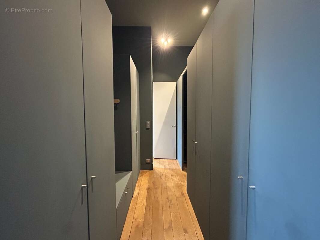 Appartement à vendre 3/ 4 avec balcon immeuble pierre Jardin public  BORDEAUX (33) - photo 5