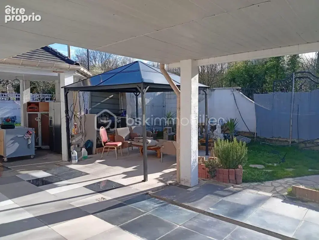 Maison familiale avec potentiel locatif et foncier sur 934 m² - photo 9