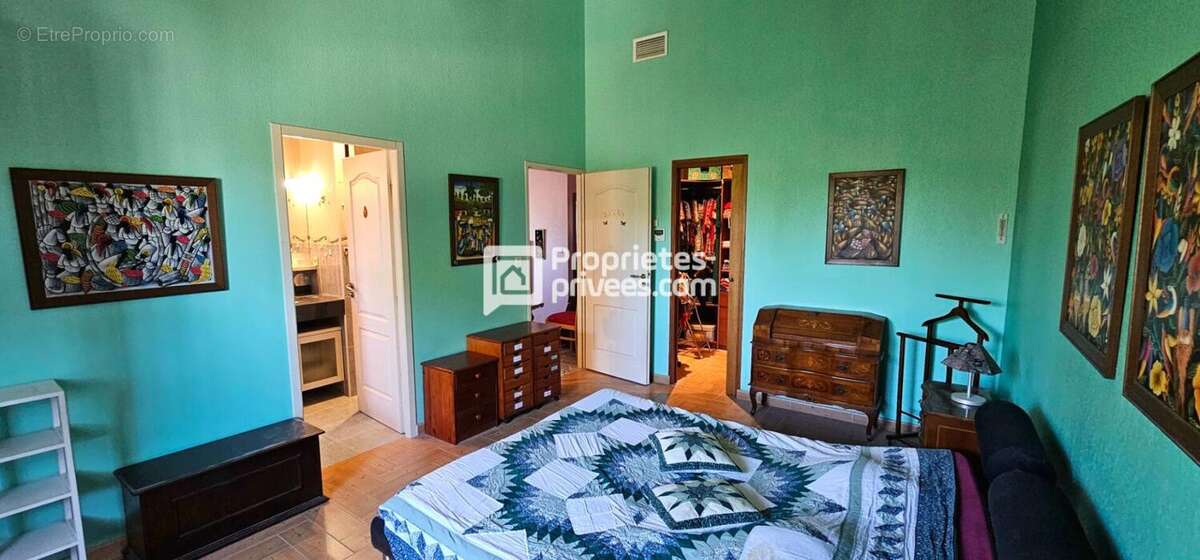 Maison à SAINT-CYPRIEN