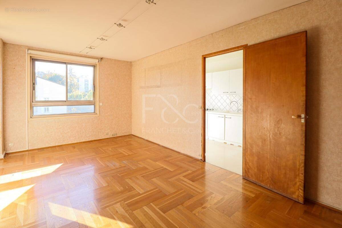 Appartement à LYON-5E