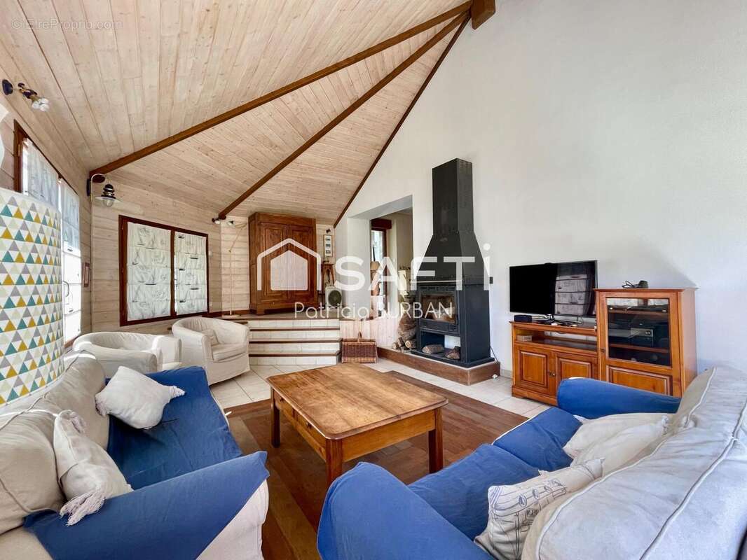 Photo 2 - Maison à LIMERZEL