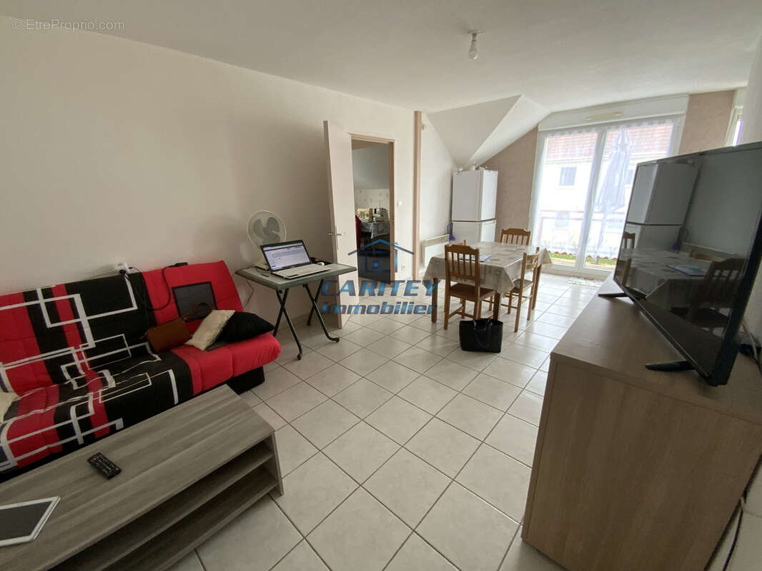Appartement à ROYE