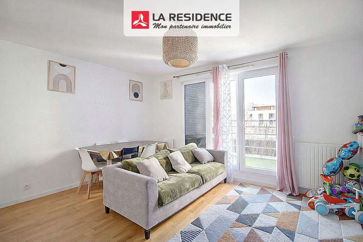 Appartement à PLAISIR
