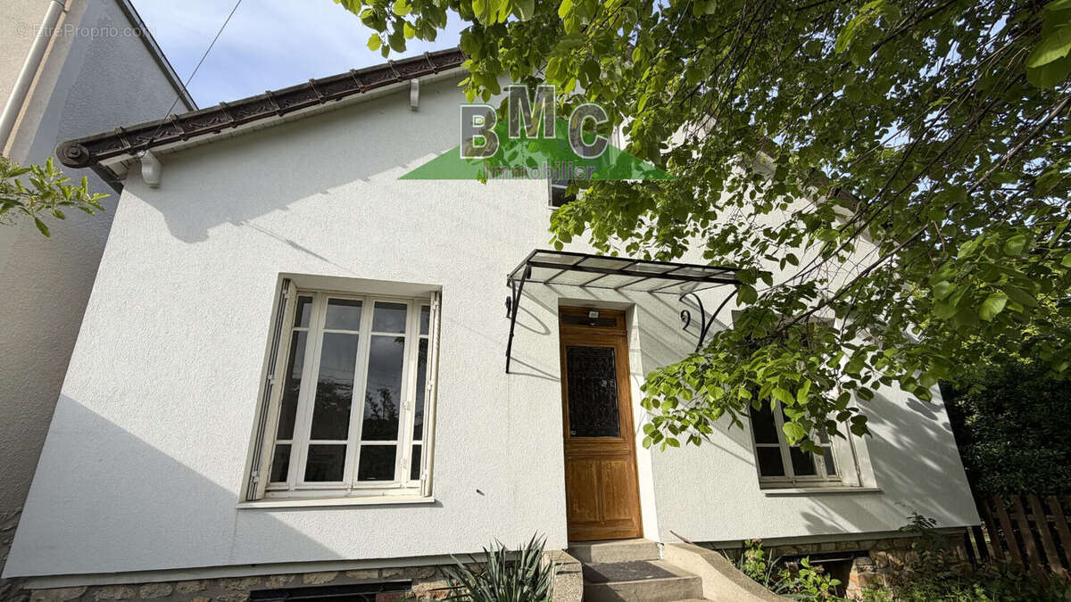 Maison à ERMONT