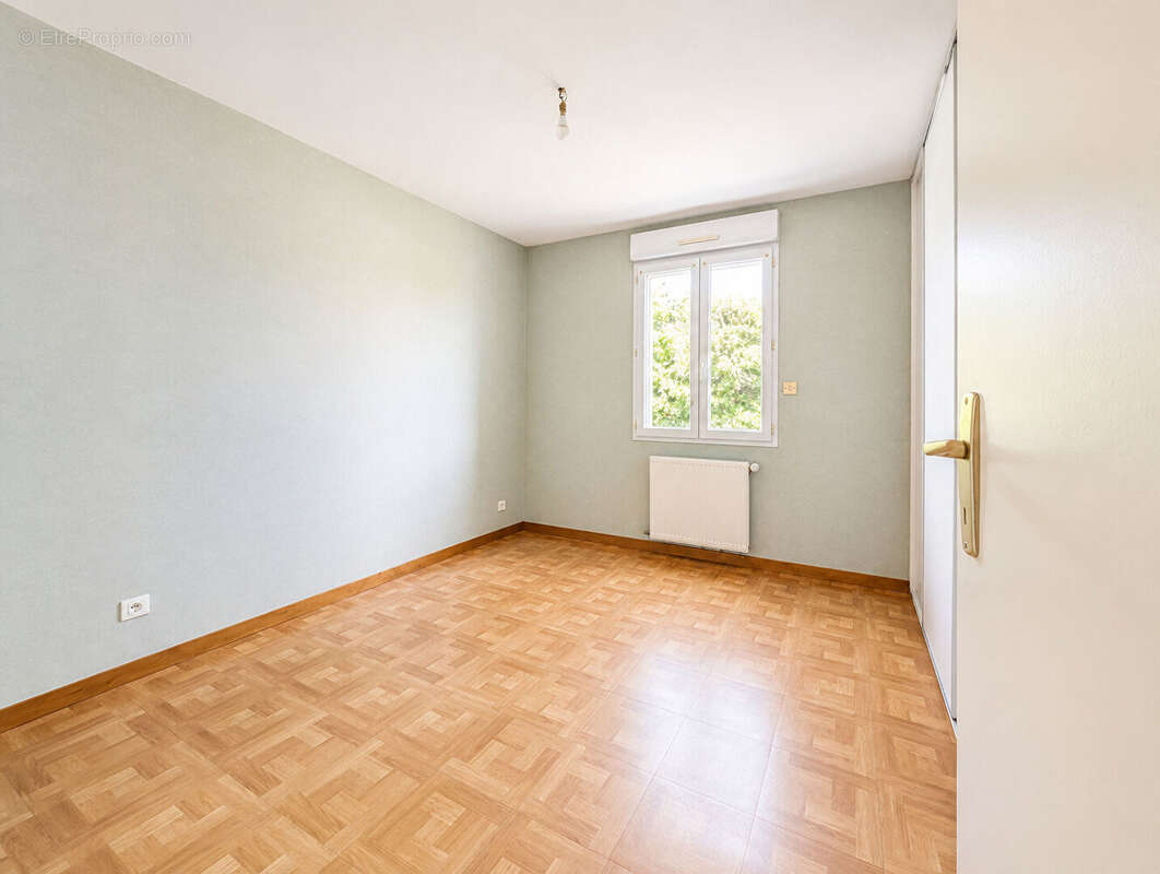 Maison 101 m² à Croutelle  - photo 6
