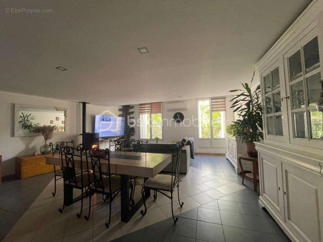 Maison à COLOMBIERS