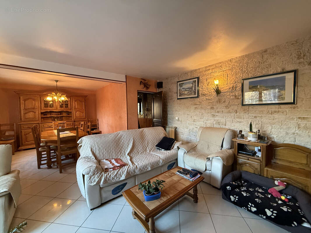 Maison à LE BLANC-MESNIL