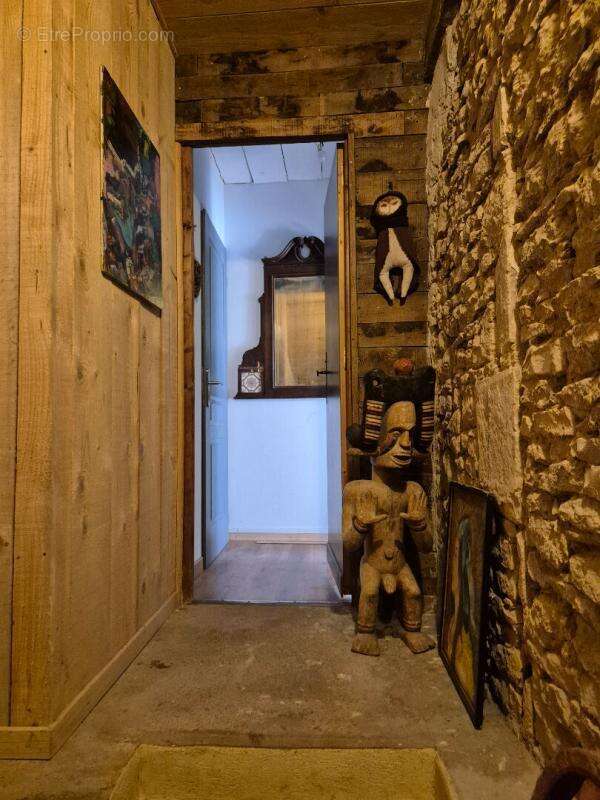 Maison à DAMPIERRE-SUR-SALON