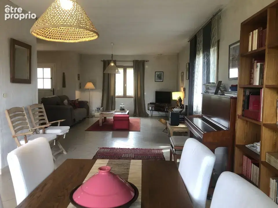 MAISON 4 CHAMBRES, SALON/SEJOUR CUISINE, JARDIN GARAGE