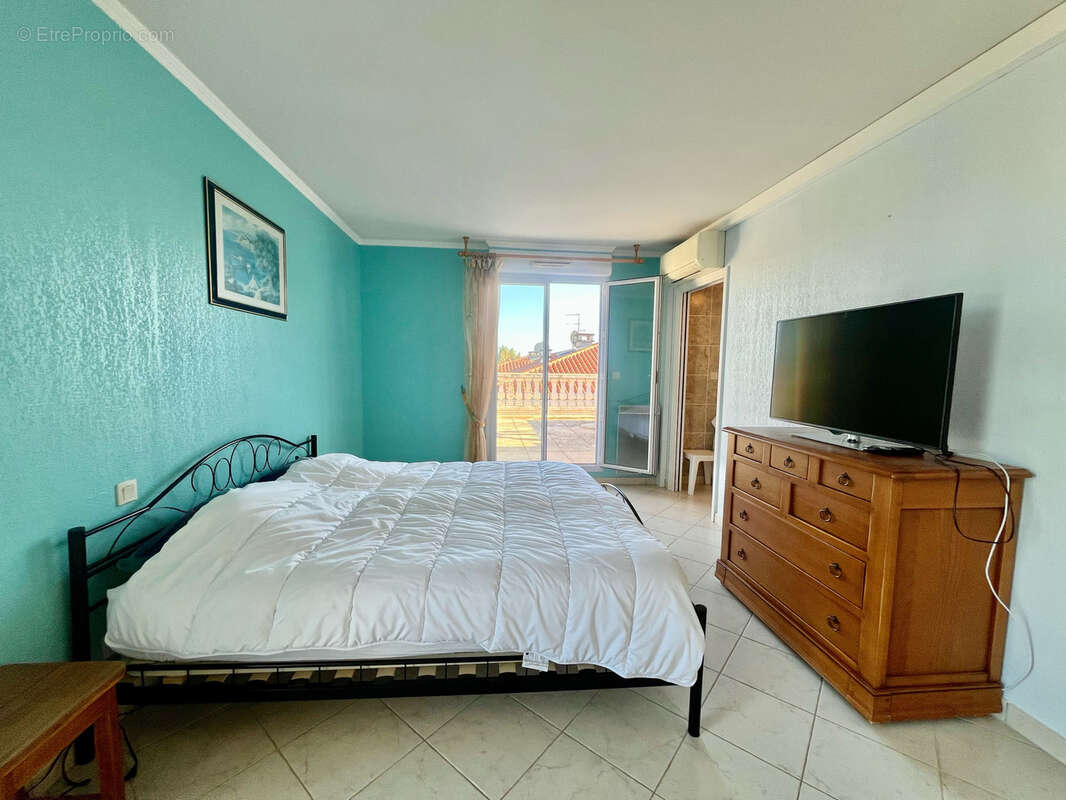 Appartement à FREJUS