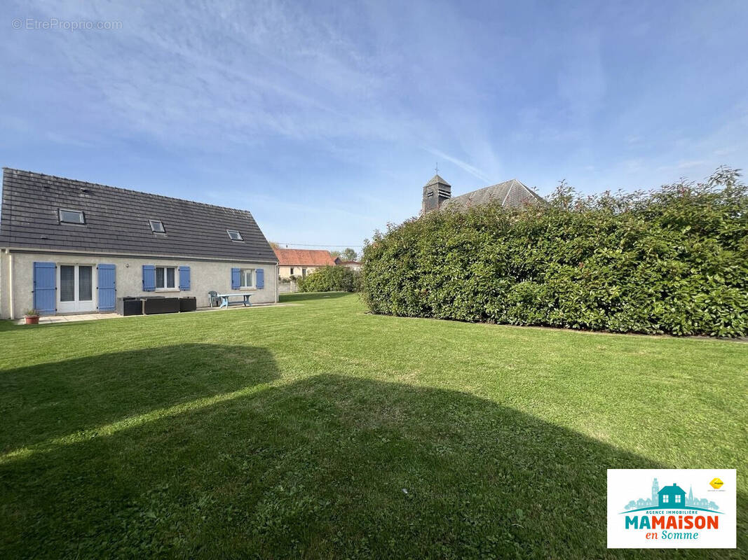 Maison à COURCELLES-AU-BOIS