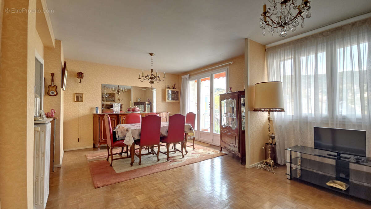 Appartement à CHAMALIERES