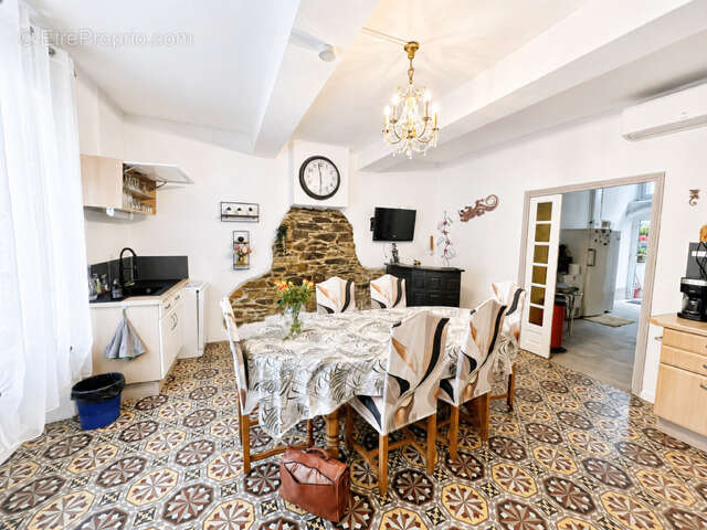 Maison à LEZIGNAN-CORBIERES