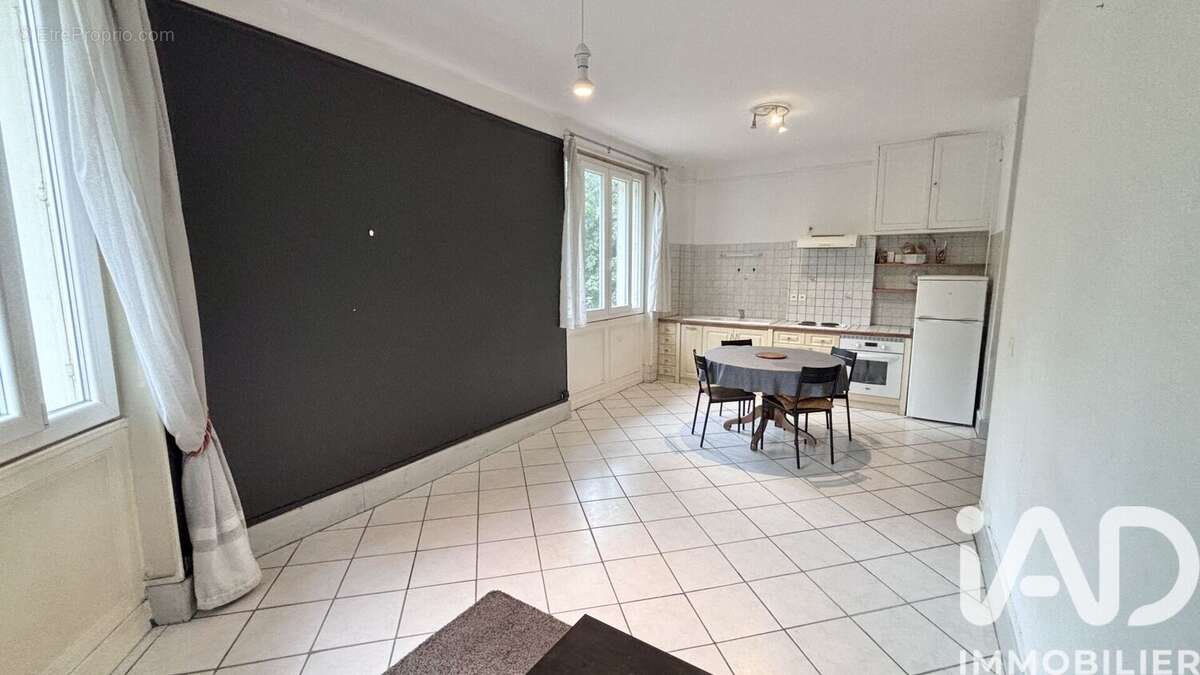 Photo 4 - Appartement à SAINT-ETIENNE