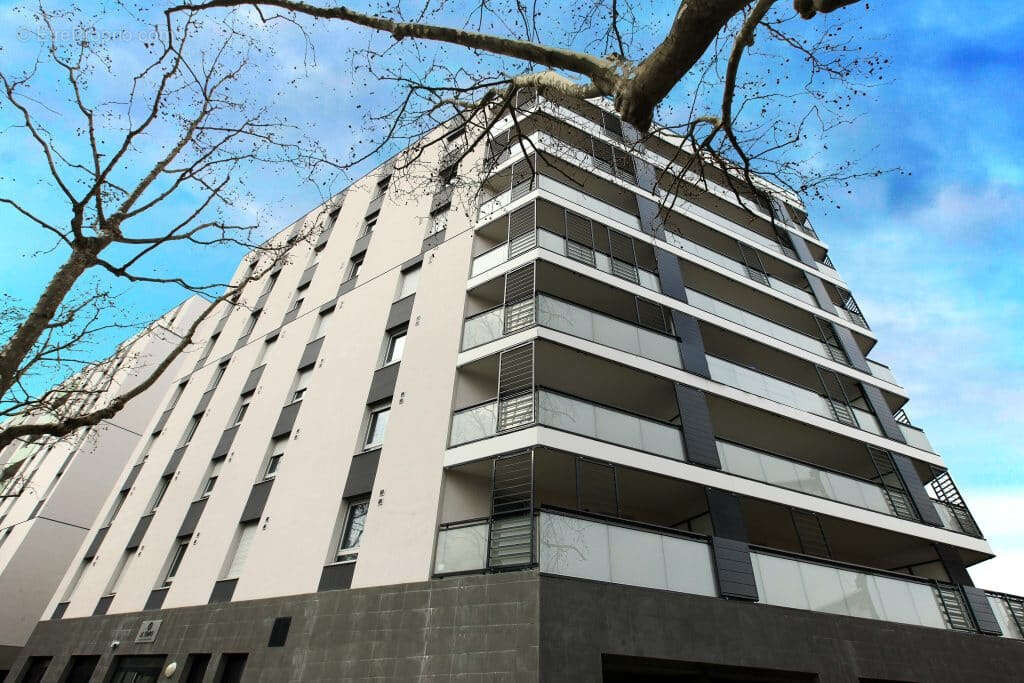 Appartement à AUZEVILLE-TOLOSANE