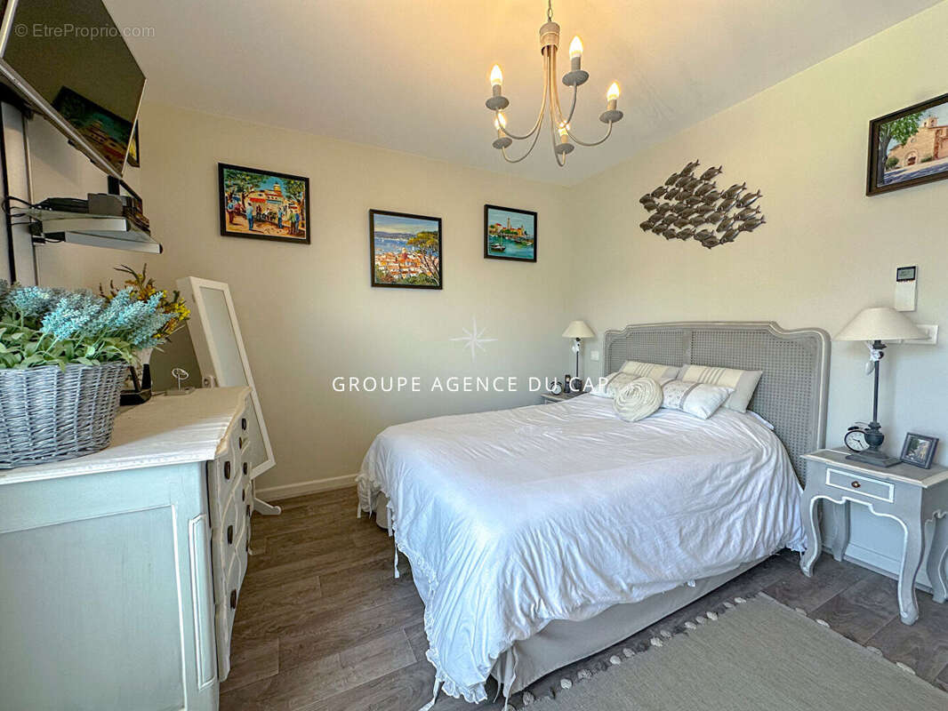 Exclusivite : appartement 45m2 avec vue mer a sainte maxime avec parking et garage - photo 7