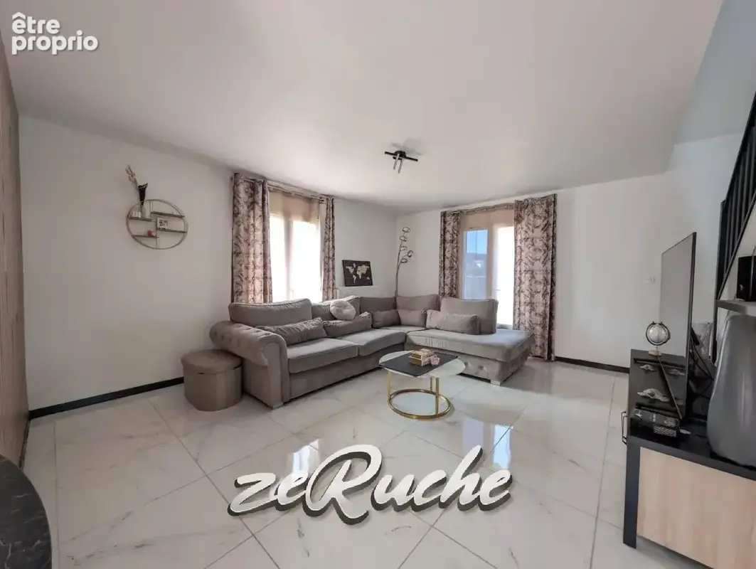 A vendre Maison familiale de 141 m² à Colombelles - photo 4