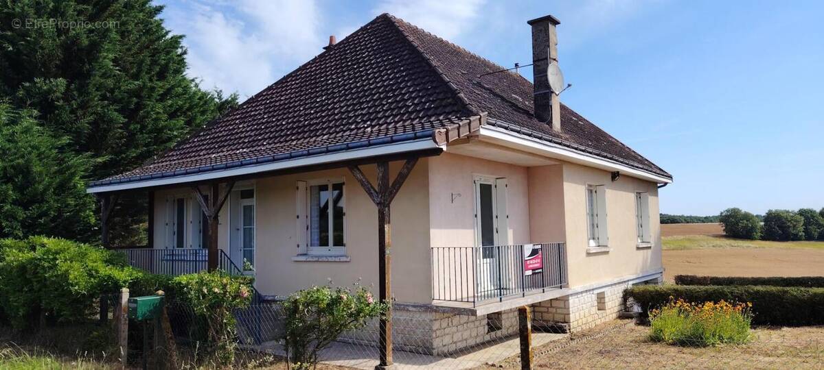 Maison à MARIGNY-MARMANDE